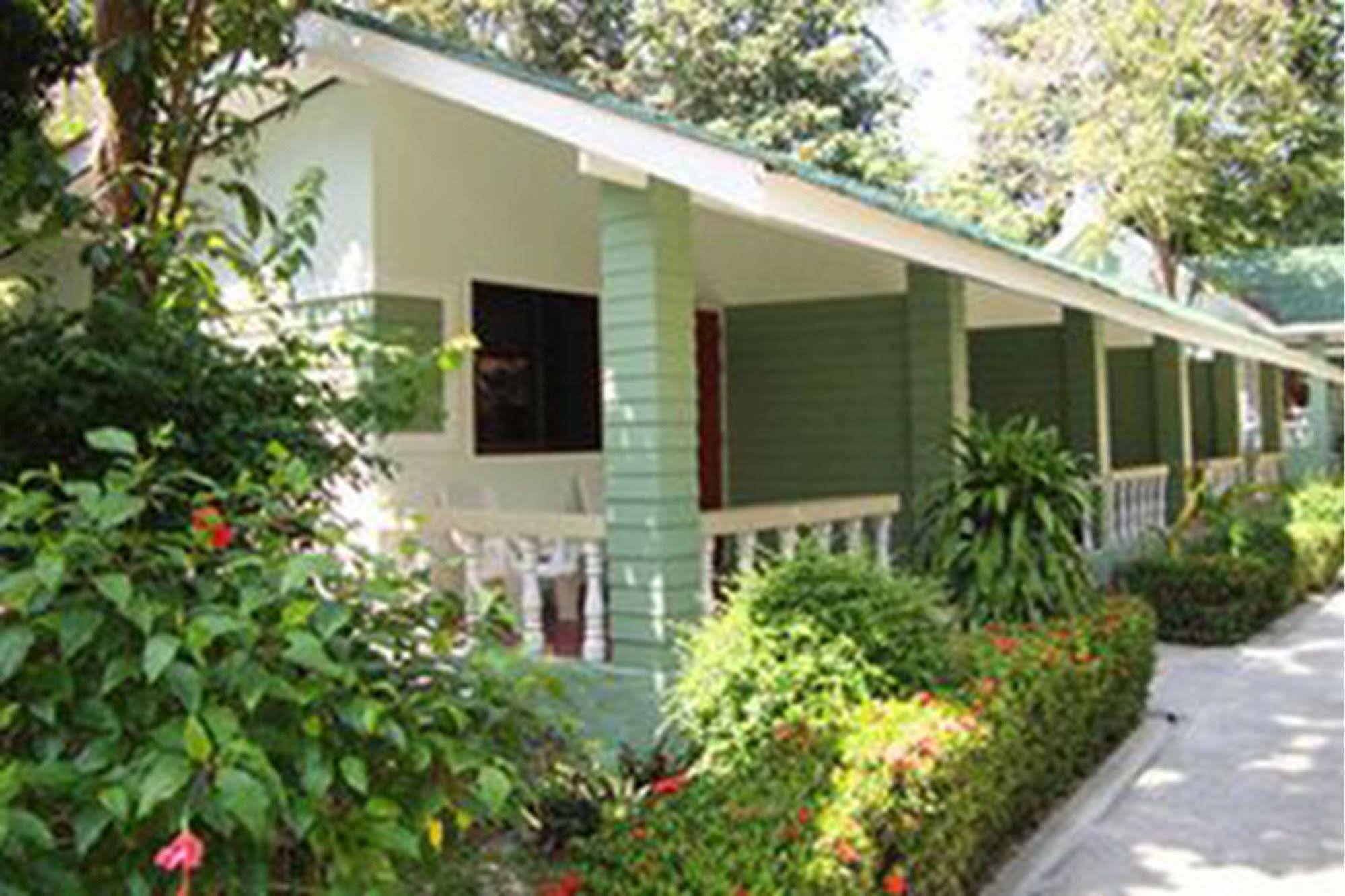 Malibu Samed Resort Koh Samet Exterior photo