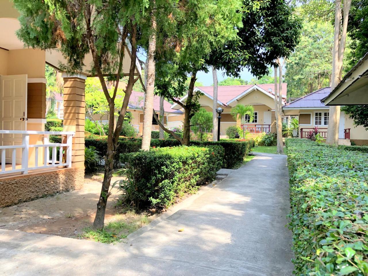 Malibu Samed Resort Koh Samet Exterior photo